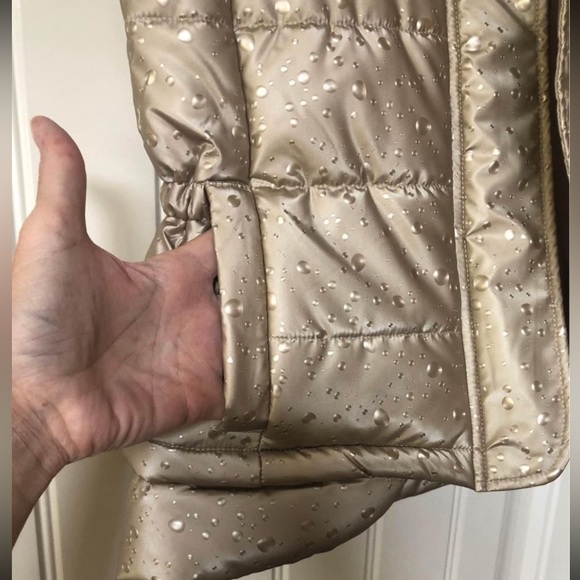 Girls Designer Warm Vest - Size 10 - Picture 5 of 9